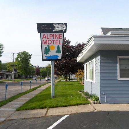 Alpine Motel In Heart Of Wisconsin Dells Downtown. ภายนอก รูปภาพ